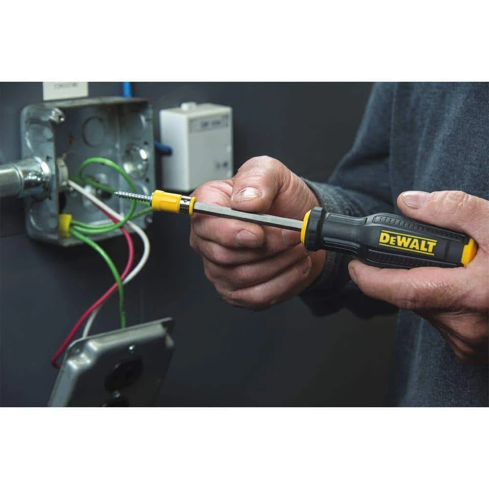 DEWALT Combination MAXFIT Screwdriver Set (4-Piece) - Image 4