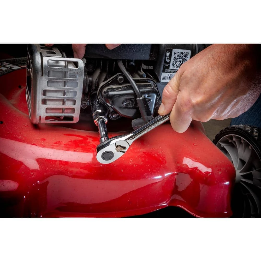 Husky Mechanics Tool Set (119-Piece) - Image 10