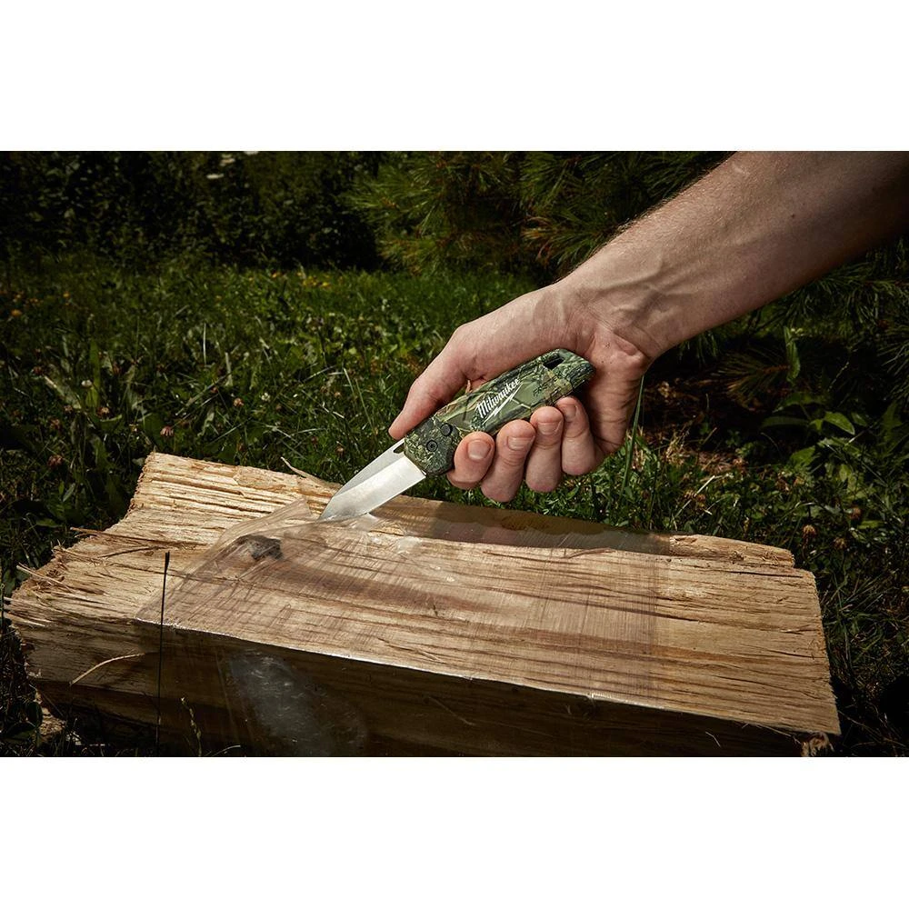 Milwaukee FASTBACK Camo Stainless Steel Folding Knife with 2.95 in. Blade and 6-in-1 Wire Strippers Pliers - Image 11